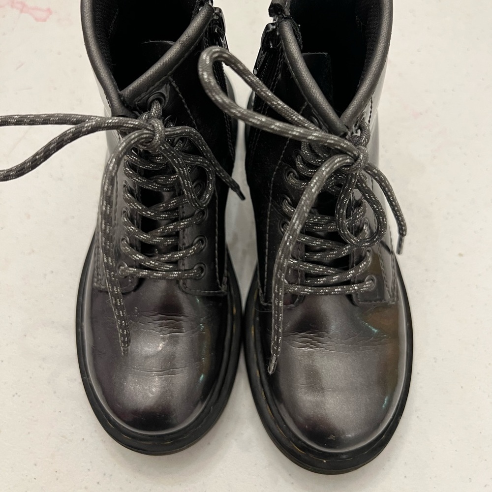 Girl’s Dr Martens 1460 J Patent glitter gray size US 13